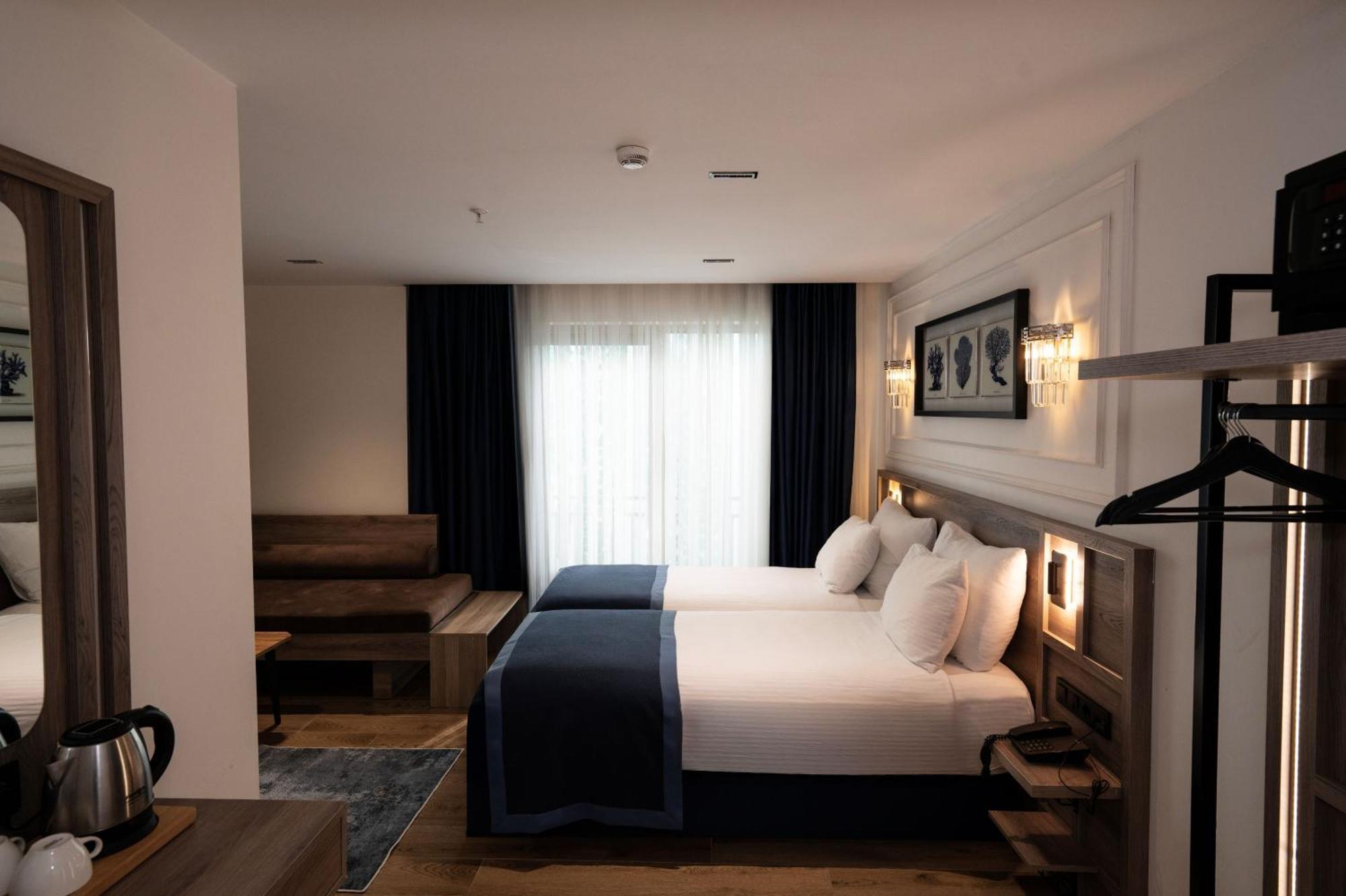 Mona Bosphorus Hotell Istanbul Exteriör bild