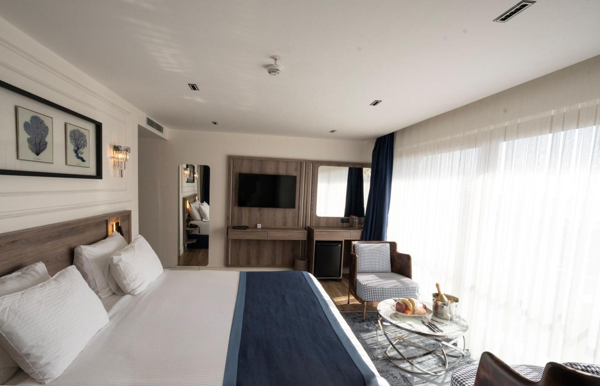 Mona Bosphorus Hotell Istanbul Exteriör bild